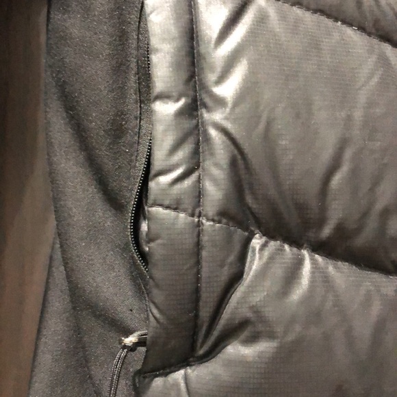 The North Face Jacket - Picture 6 of 8